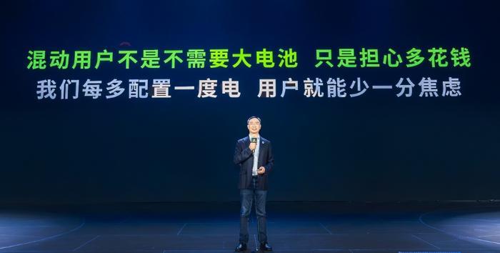 零跑科技创始人、董事长、CEO 朱江明：我们每多配置一度电池，用户就能少一分焦虑