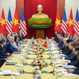 美国政府：将同霍尼韦尔公司与越南企业启动试点项目，开发越南首个电池储能系统