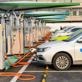 爱沙尼亚超级电容器厂商Skeleton Technologies和德国卡尔斯鲁厄理工学院推出“电动汽车超级电池”